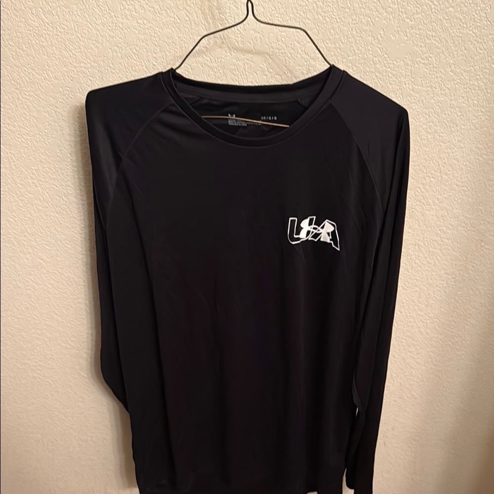 Under Armour Black Long Sleeve Tee